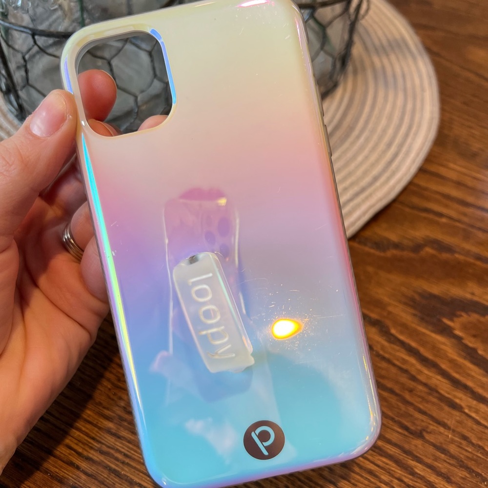 Loopy case